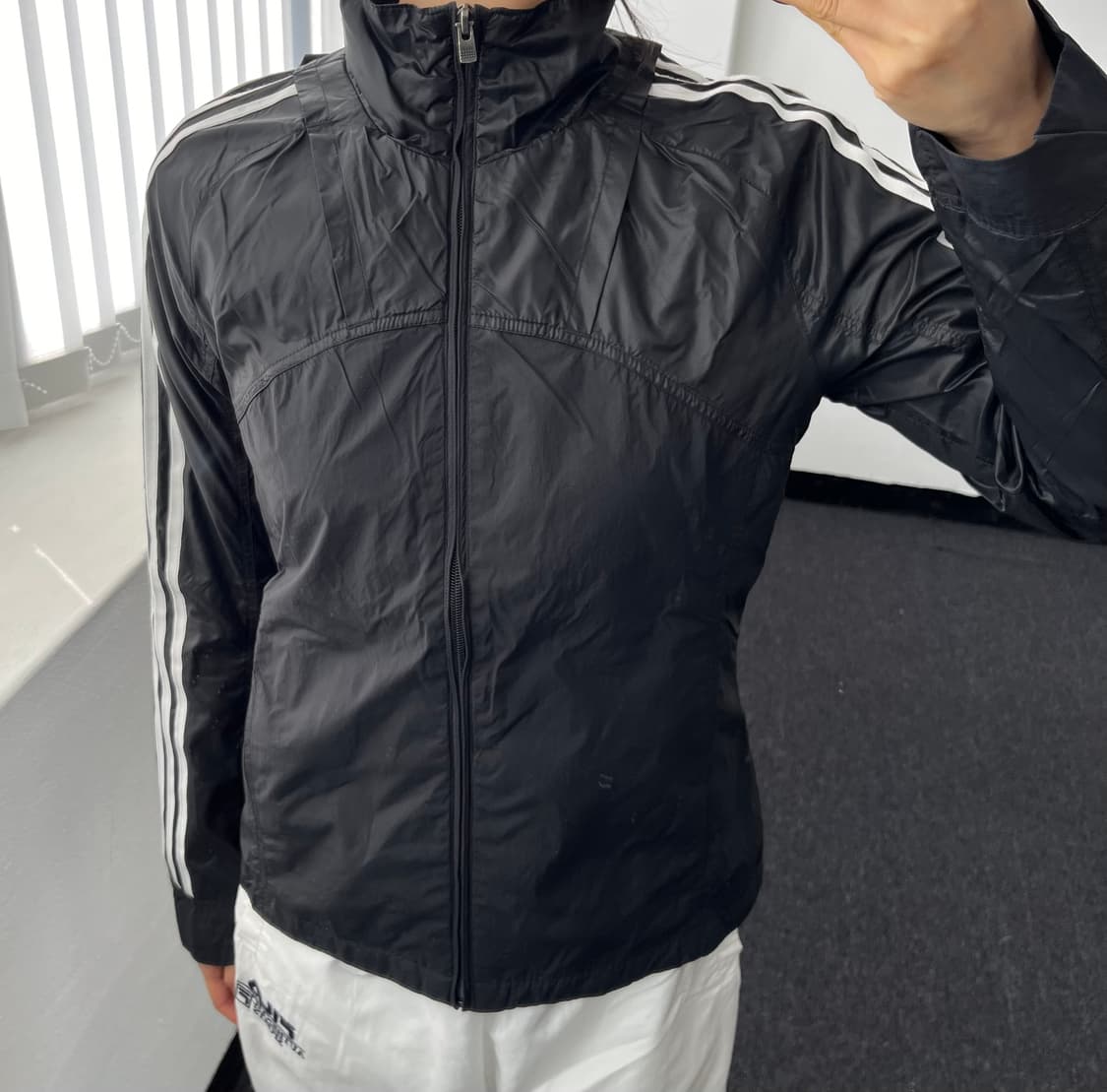 아디다스 유틸리티 바람막이 러닝 윈드브레이커 상품이미지1