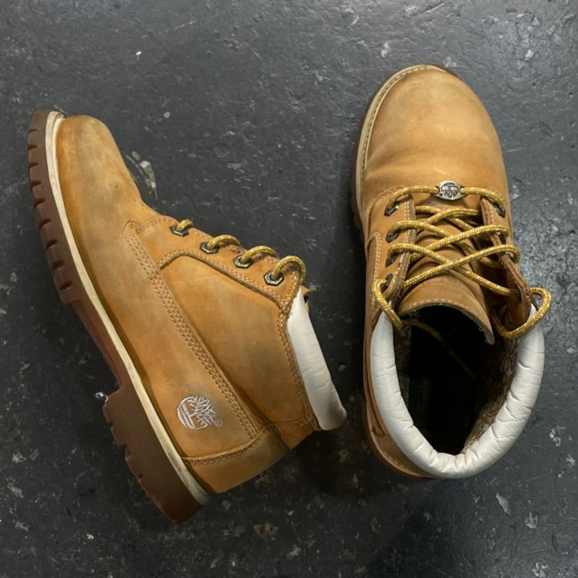 245 팀버랜드 넬리 추카 워커  상품이미지1