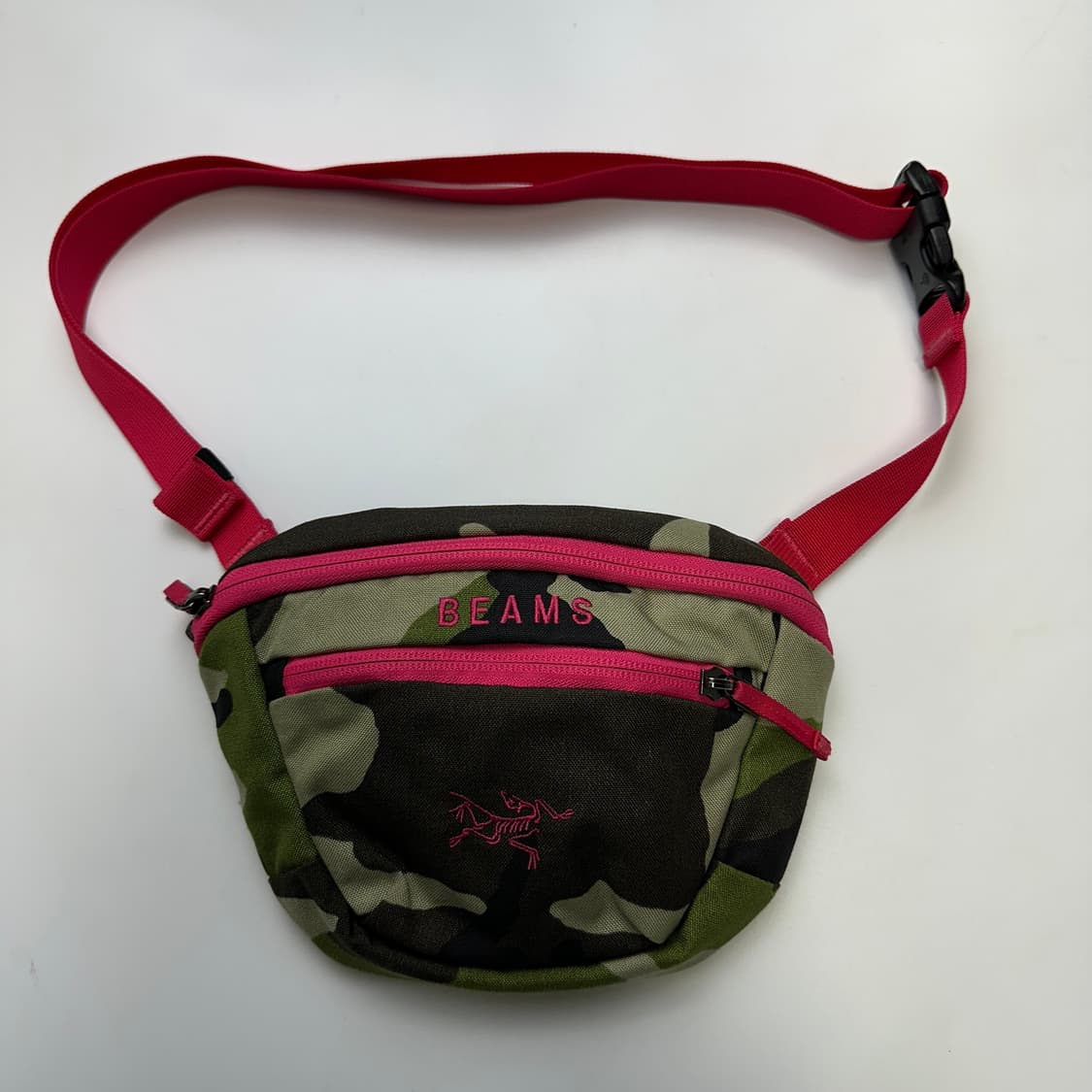 ARC'TERYX MAKA 1 아크테릭스 빔즈 마카 1 숄더백 상품이미지1