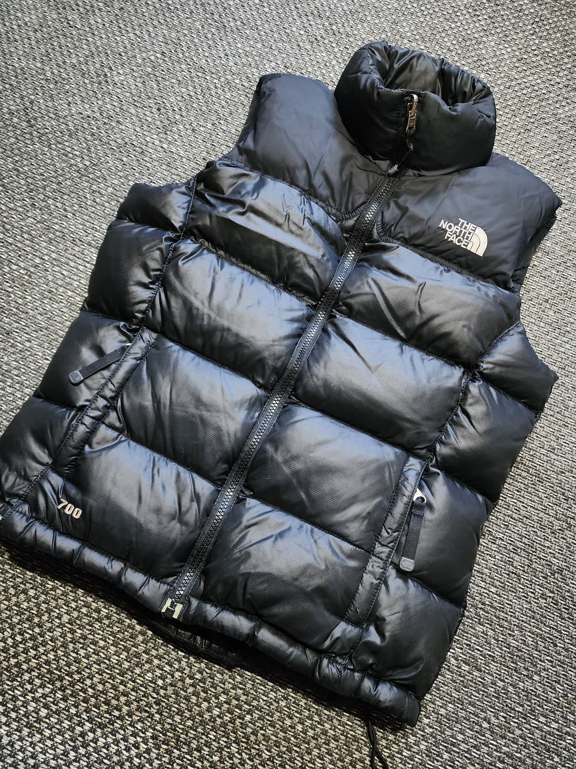 여성 노스페이스700 패딩 조끼  m사이즈  상품이미지10