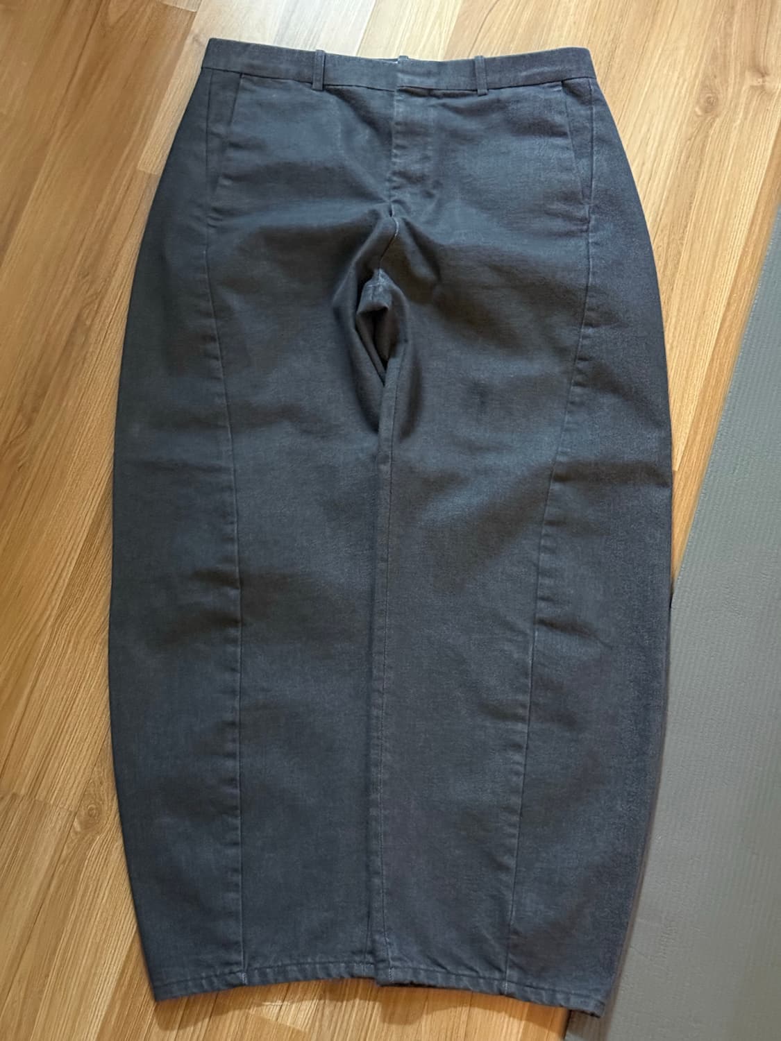 인템포무드 커브드 와이드 데님 팬츠 다크그레이 상품이미지3