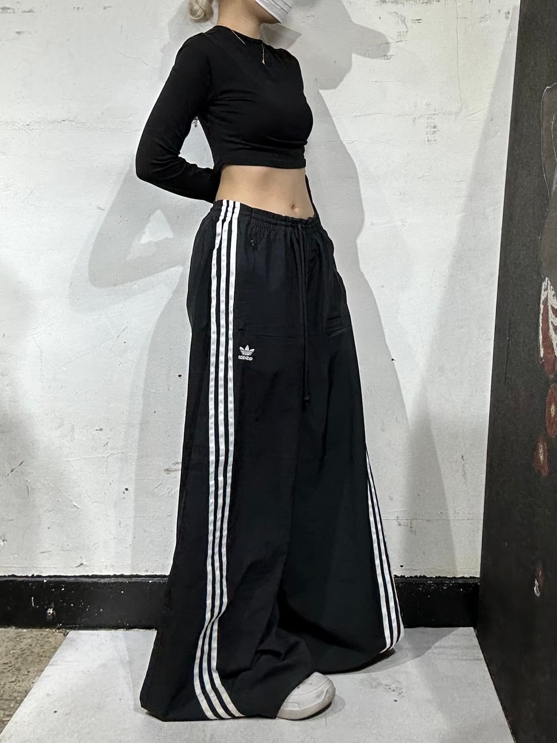 아디다스 아딜레니움 대대장 파이어버드 트랙 팬츠 치마바지 하카마 팬츠 상품이미지1