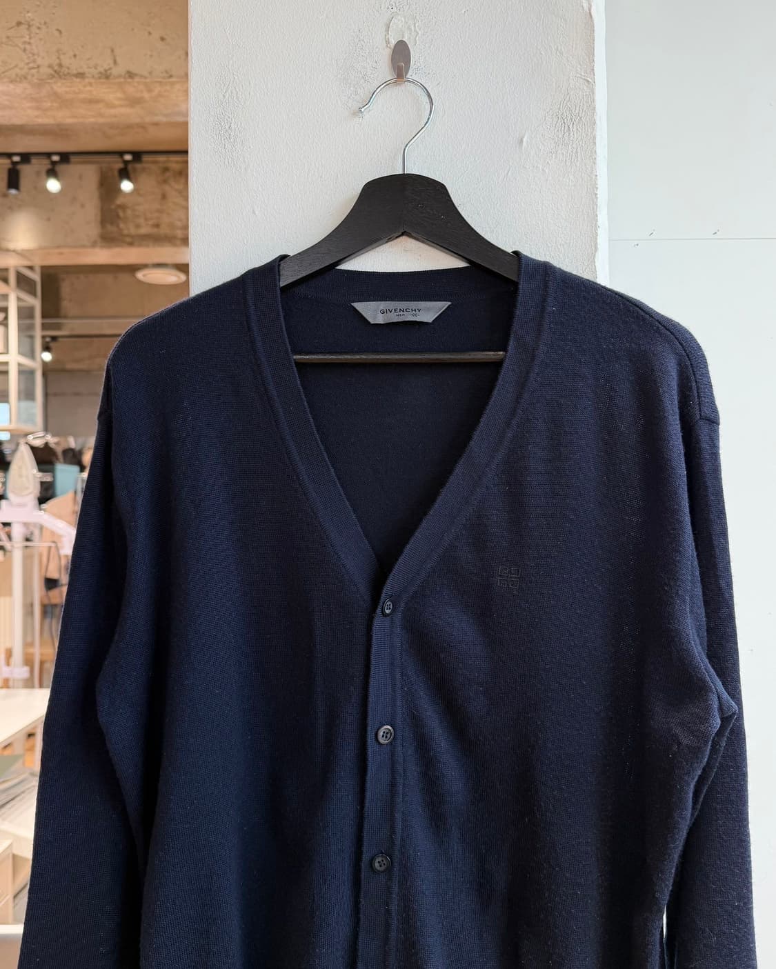 지방시 네이비 울 가디건  상품이미지3