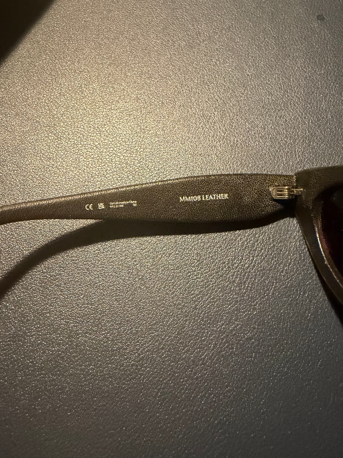 젠틀몬스터 X 메종 마르지엘라 MM108 레더 블랙 (MM108-L01  상품이미지3