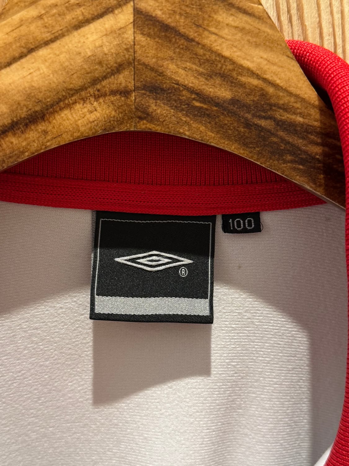 엄브로 잉글랜드 국가대표 트랙탑 져지 상품이미지9