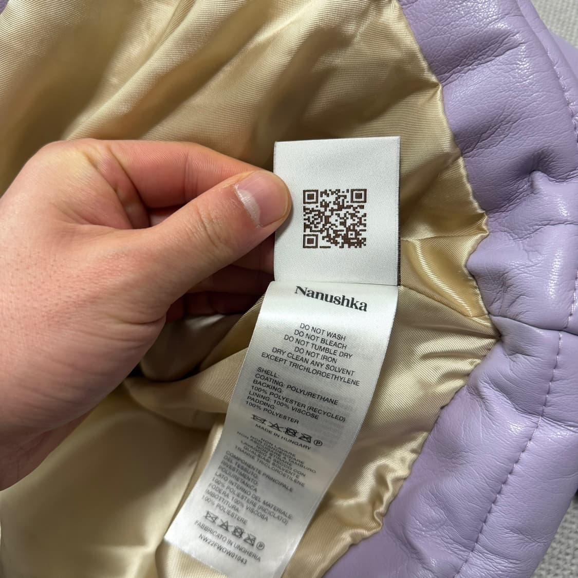 나누슈카(Nanushka) 비건레더 하이넥 패딩 자켓 상품이미지4