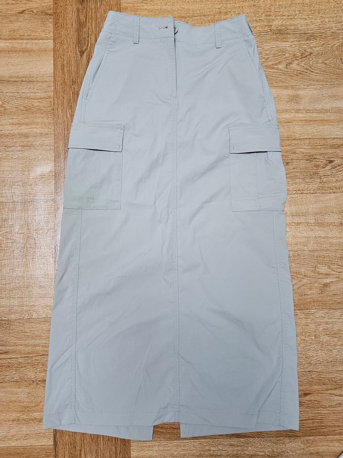 무신사 스탠더드 우먼즈 카고 맥시 스커트 (라이트 베이지) 상품이미지2