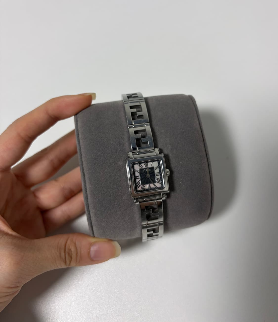 펜디 FENDI 뉴 콰트로 메탈 시계 상품이미지1