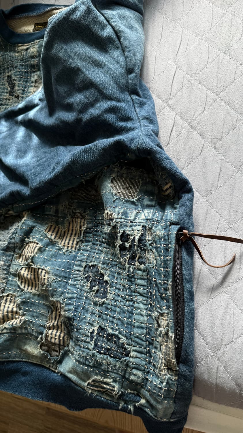 캐피탈 보로 x IDG 플리스 투톤 빅 스웨트셔츠 상품이미지3