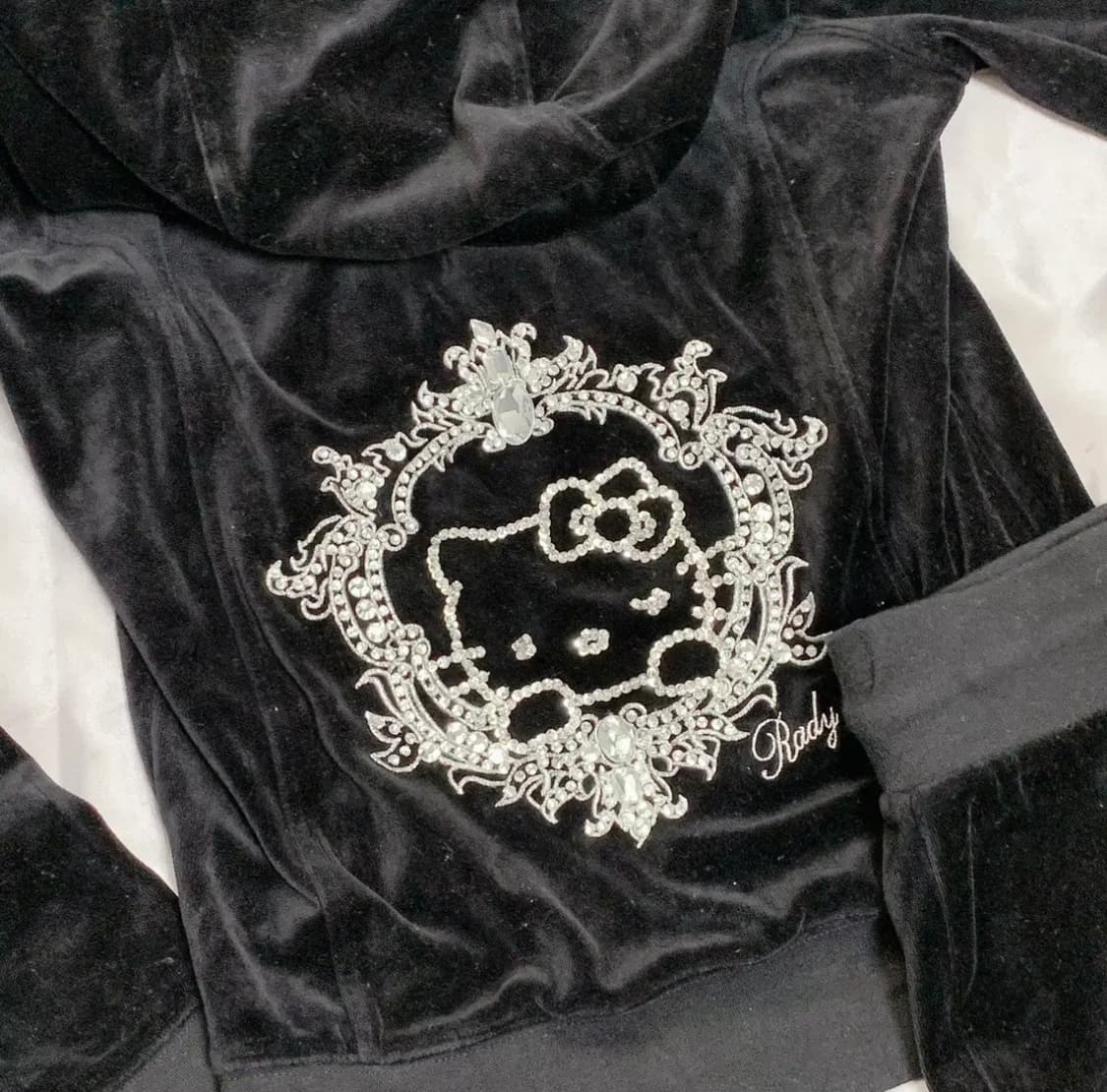 헬로키티 트레이닝 셋업 상품이미지2