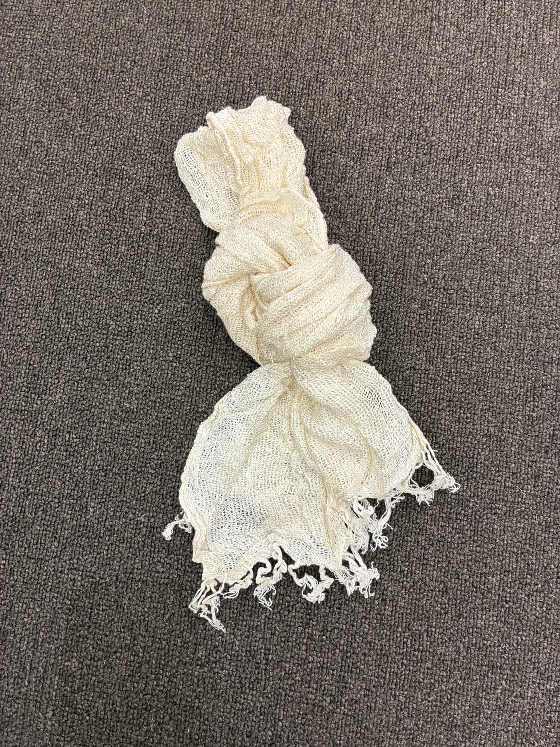 Japanese vintage 펀칭 아이보리 머플러 상품이미지2
