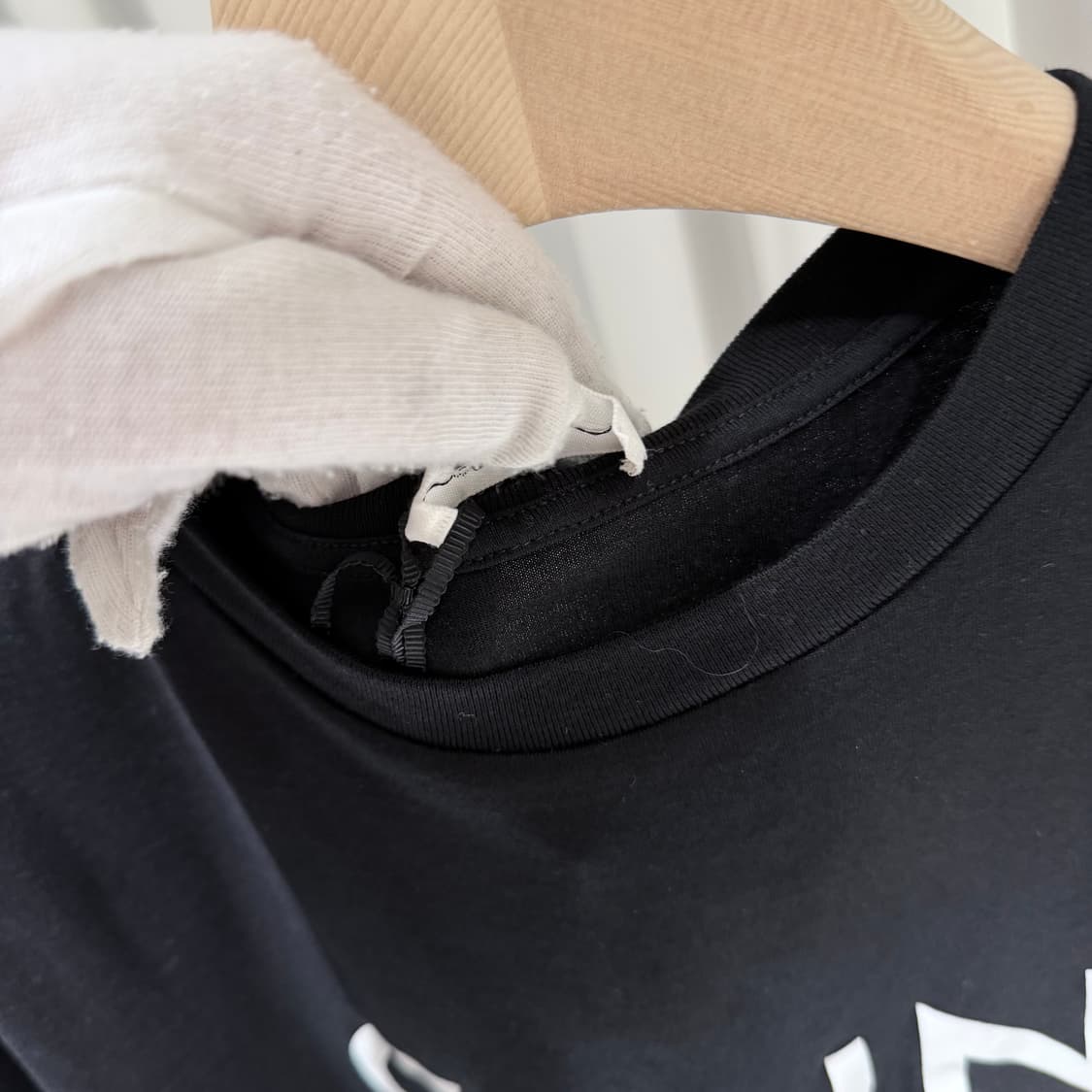 (A+/S) / 셀린느 로고 코튼 루즈핏 반팔 티셔츠 블랙 상품이미지5