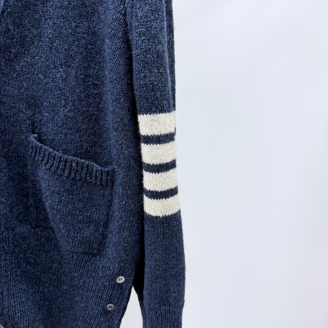 [S급/3] 톰브라운 사선완장 셰틀랜드 울 가디건 네이비 상품이미지2