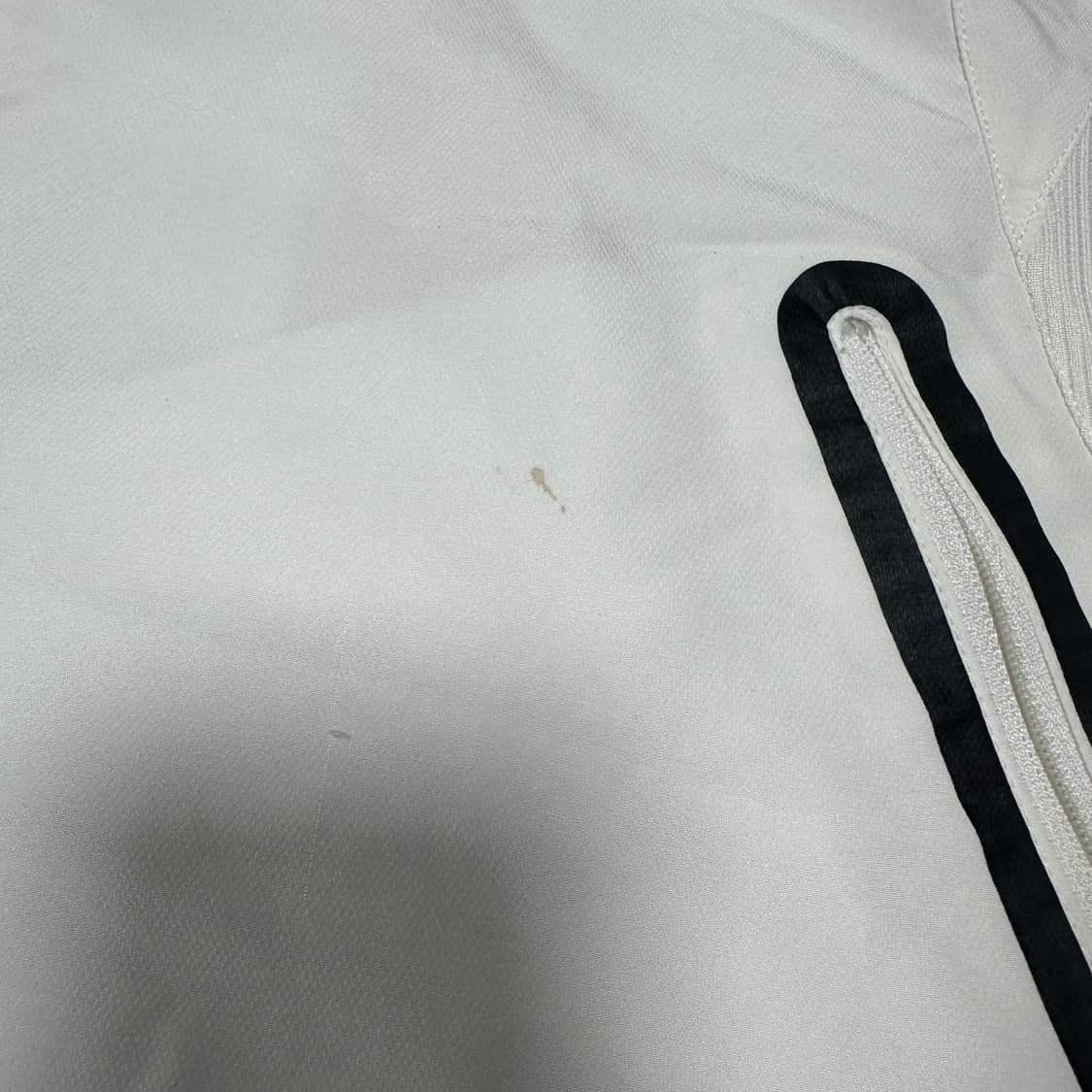 ✨ (바배) 아디다스 올드스쿨 사이드라인 화이트 바람막이  상품이미지6