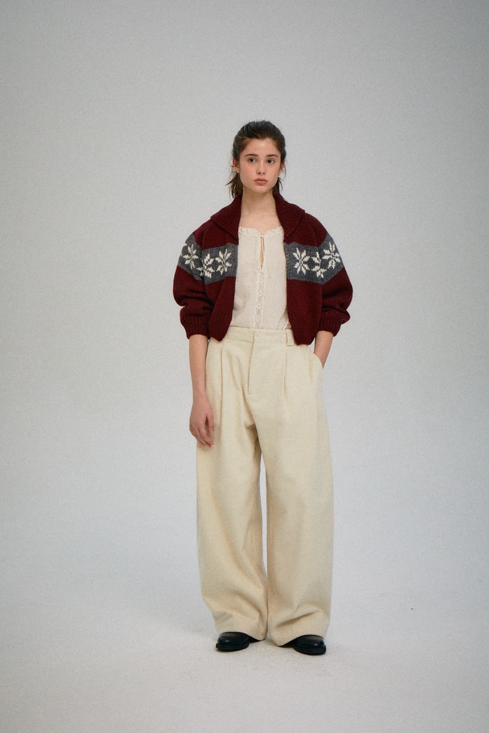 파르벵 스노우 크롭 울 가디건 모브 와인 상품이미지2