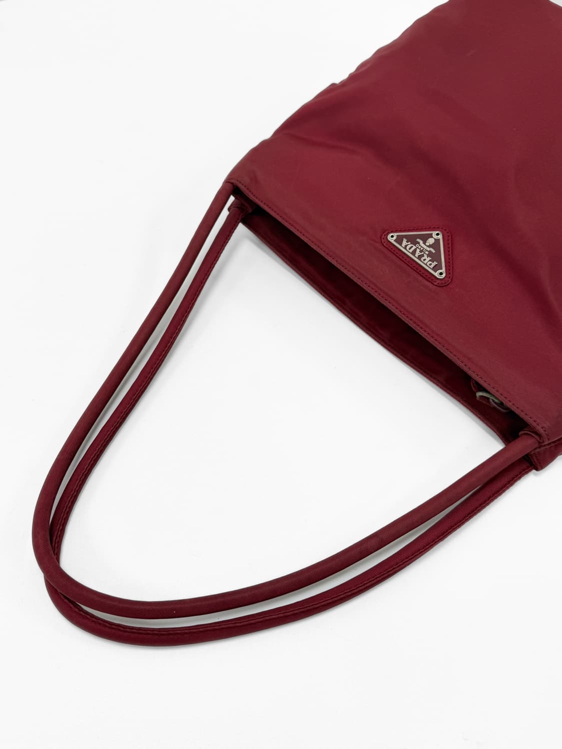 프라다 나일론 숄더백 상품이미지1