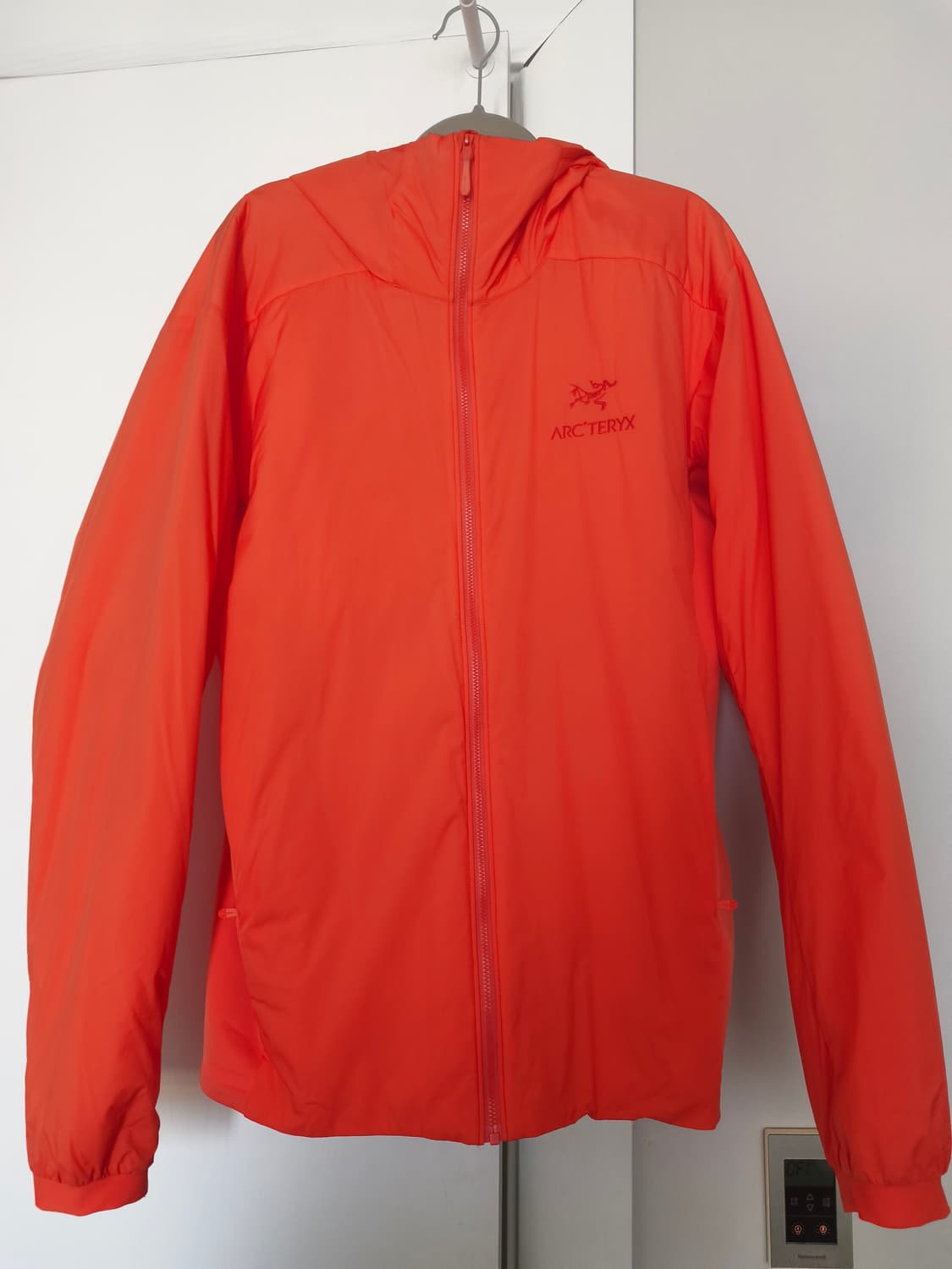 아크테릭스 베타 AR + 아톰 후디 M 상품이미지2