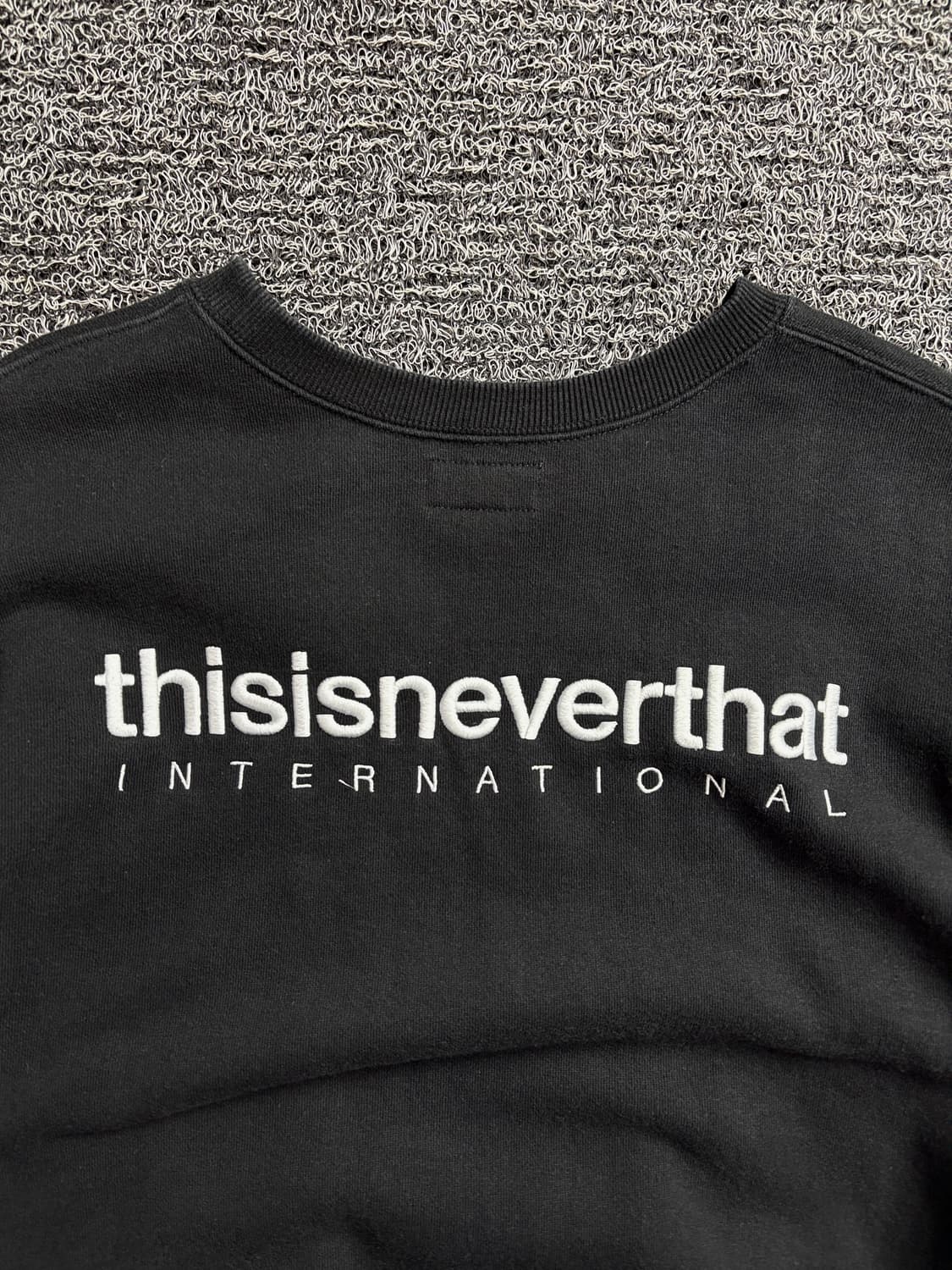 디스이즈네버댓 아치빅로고 해비코튼 맨투맨 2498 상품이미지1