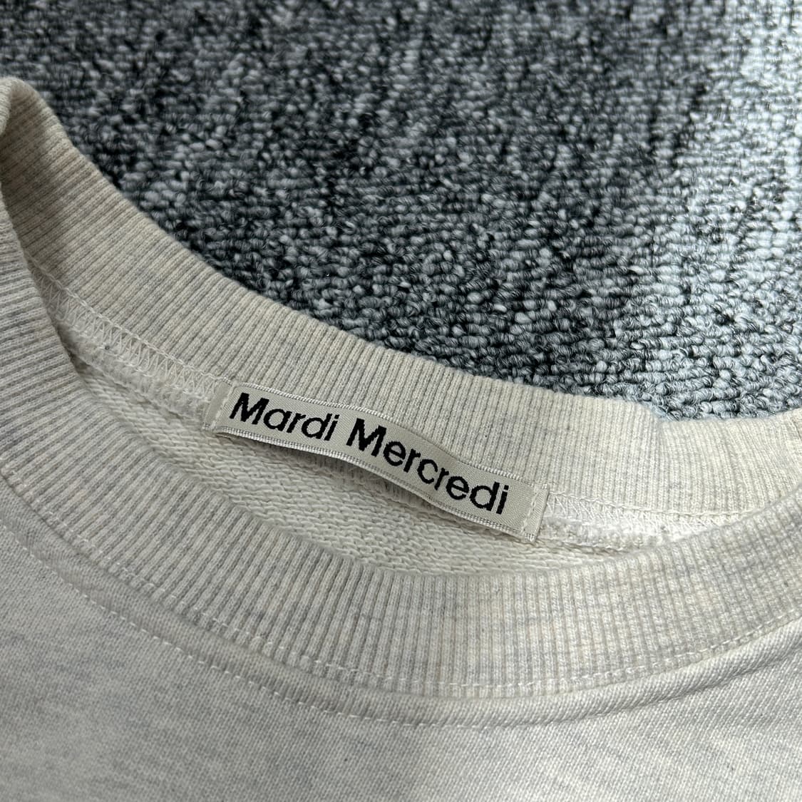 마르디 메크르디 멜란지 스웻셔츠 상품이미지8