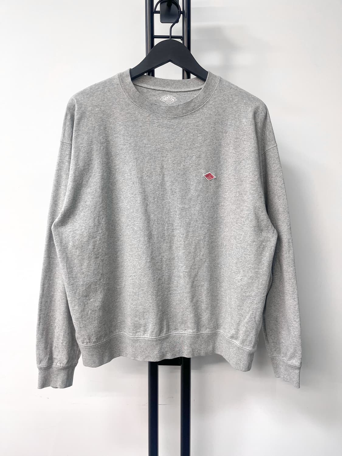 단톤 립 와펜 롱슬리브 상품이미지1