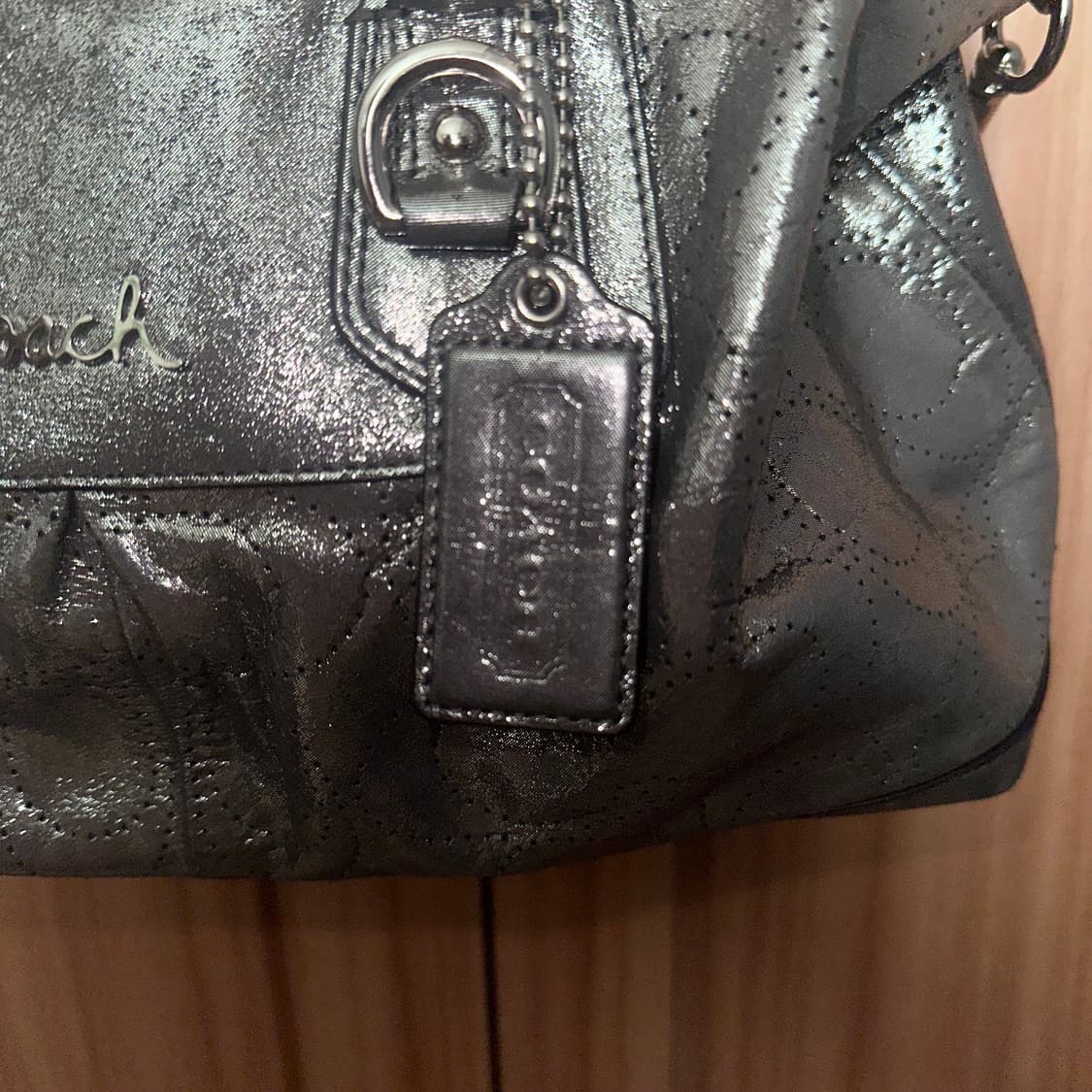 Coach 코치 빈티지 실버 건메탈 애슐리 레더 샤첼백 토트백 숄더백  상품이미지7