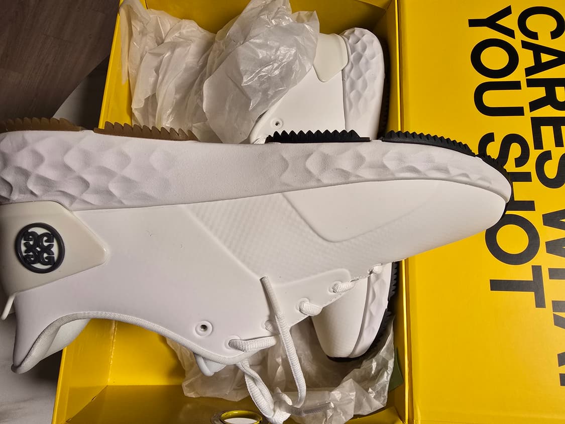 지포어 골프 스니커즈 새제품 42사이즈입니다 상품이미지4