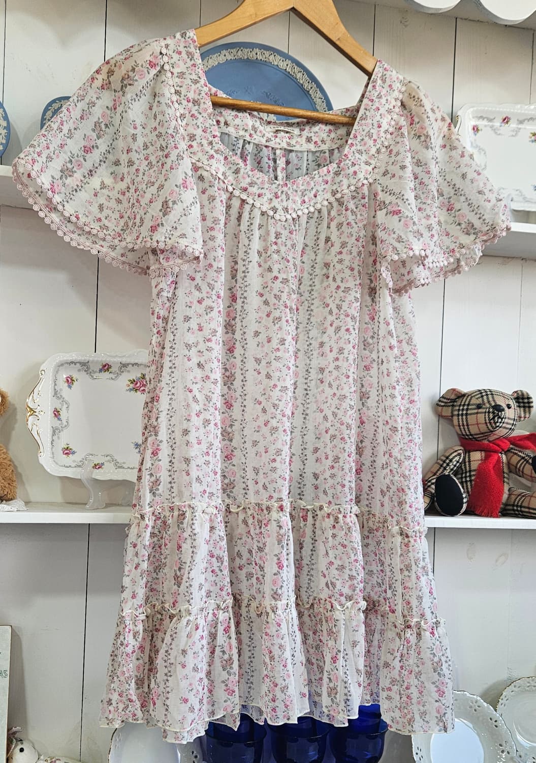 LEST ROSE 플라워 쉬폰 프릴 원피스 상품이미지2