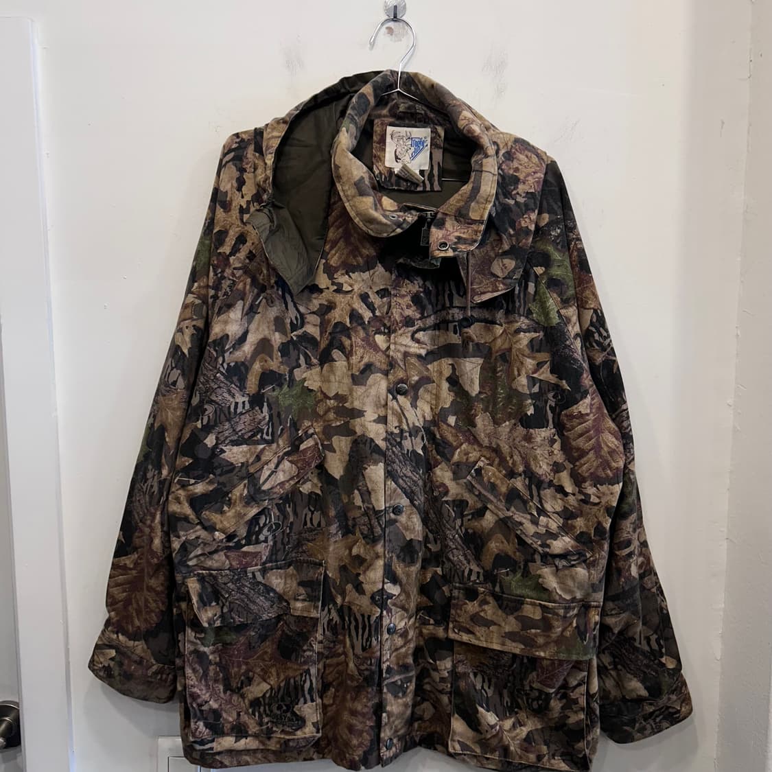 트로피클럽 래글런 리얼트리 후드 헌팅자켓 상품이미지2