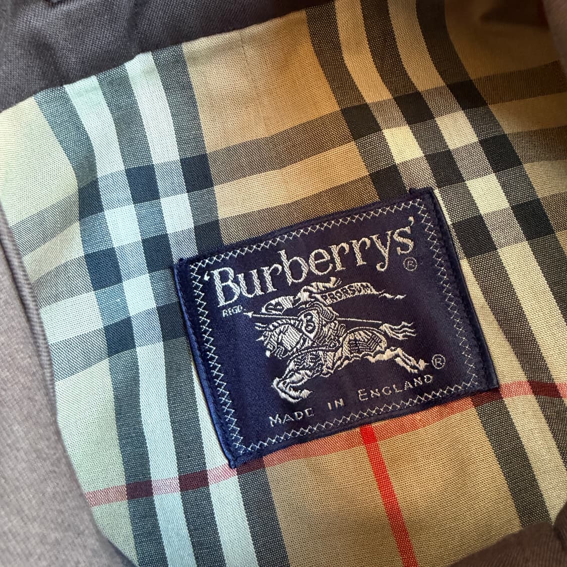 버버리 브라운 트렌치 코트 상품이미지7