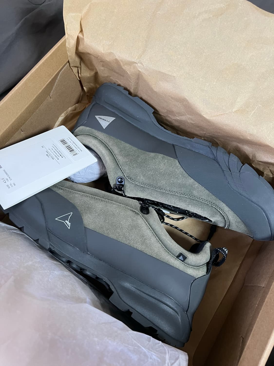 (43) 로아 앤드원더 콜라보 친지노 카키 새상품 ROA 상품이미지4