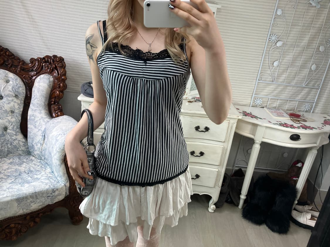 Set) 블랙 프릴 가디건 + 스트라이프 레이스 나시 상품이미지5