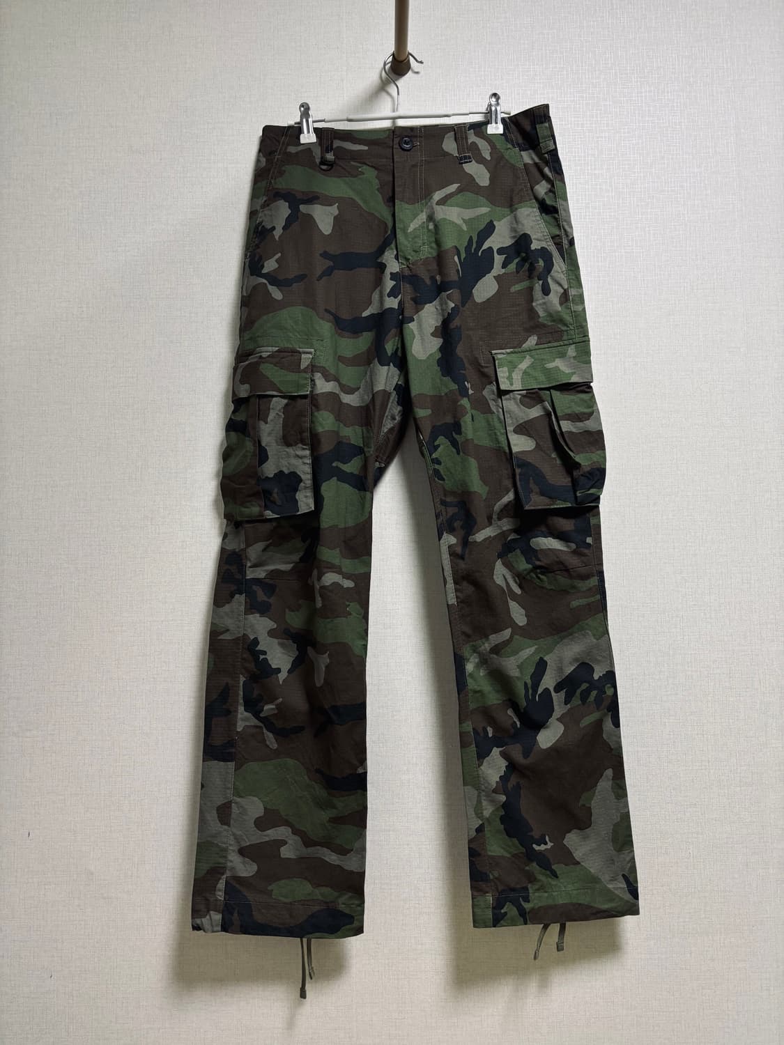 나이키 NIKE SB 밀리터리 카모 카고 팬츠 상품이미지1