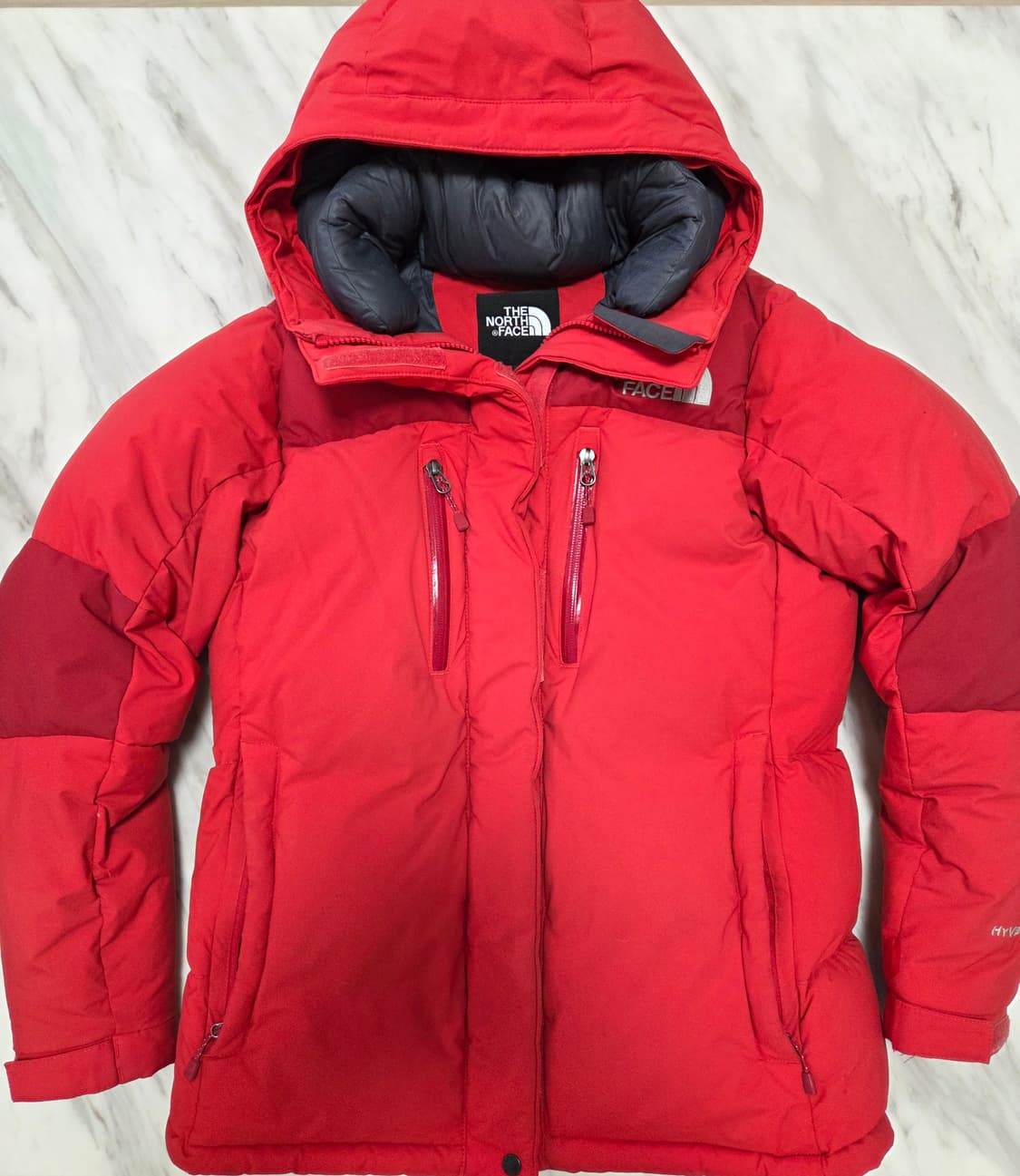 노스페이스 하이벤트 다운 패딩 상품이미지1