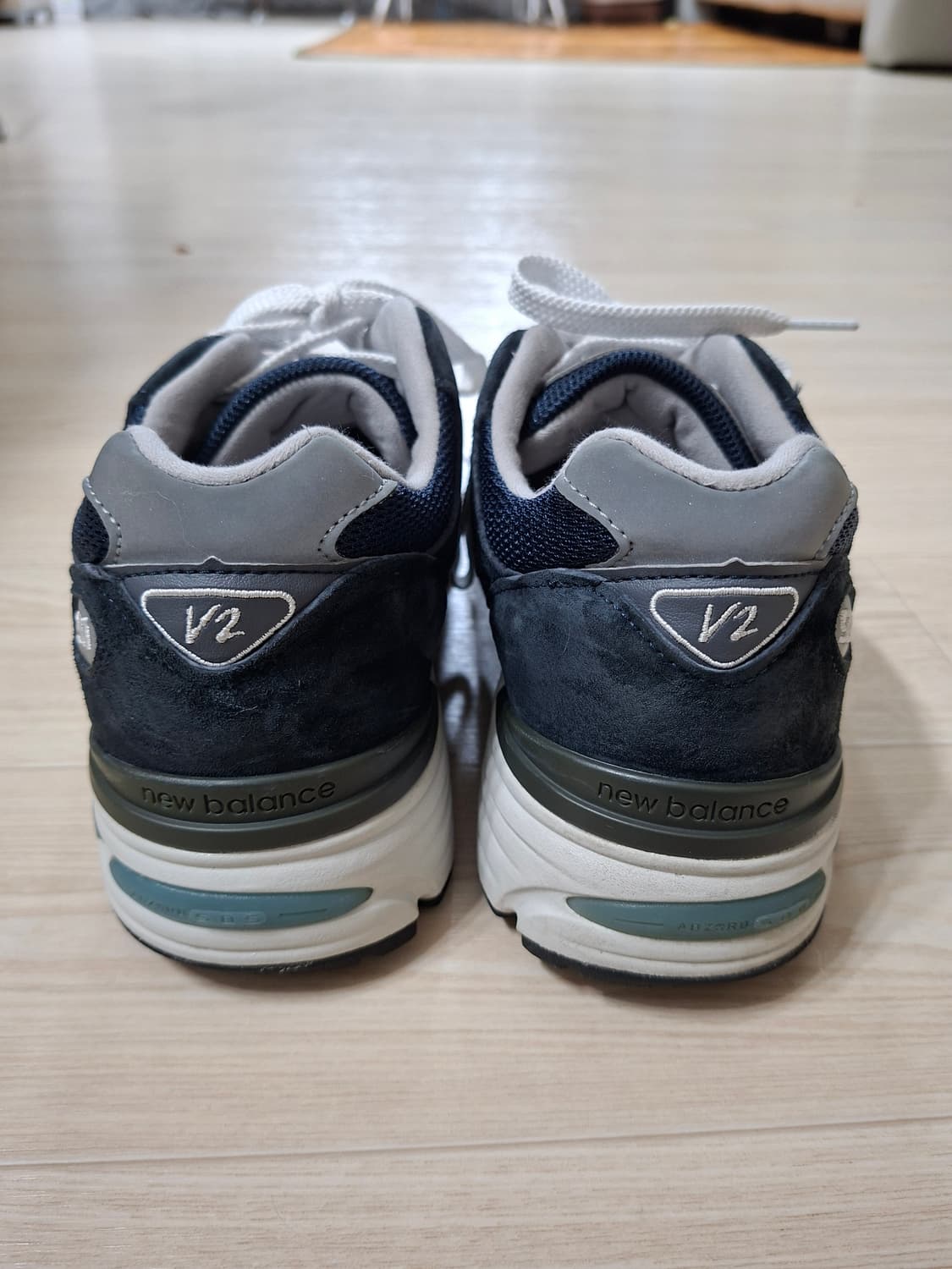 뉴발란스991v2 네이비 270 (9/10) 상품이미지5