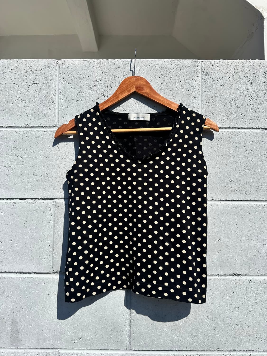 마리끌레르 도트 패턴 슬리브리스 상품이미지1