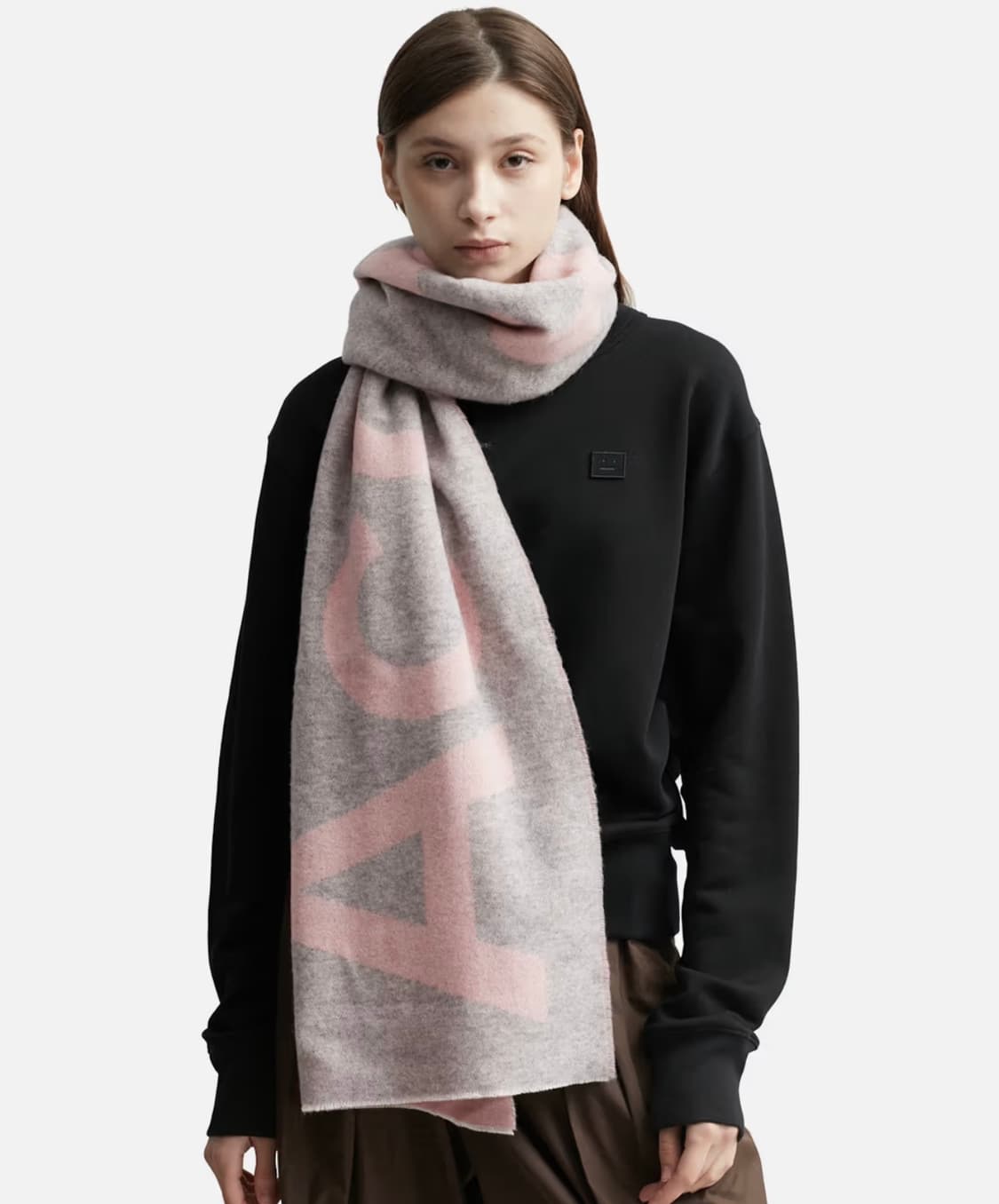 아크네 스튜디오 로고 자카드 머플러 상품이미지1