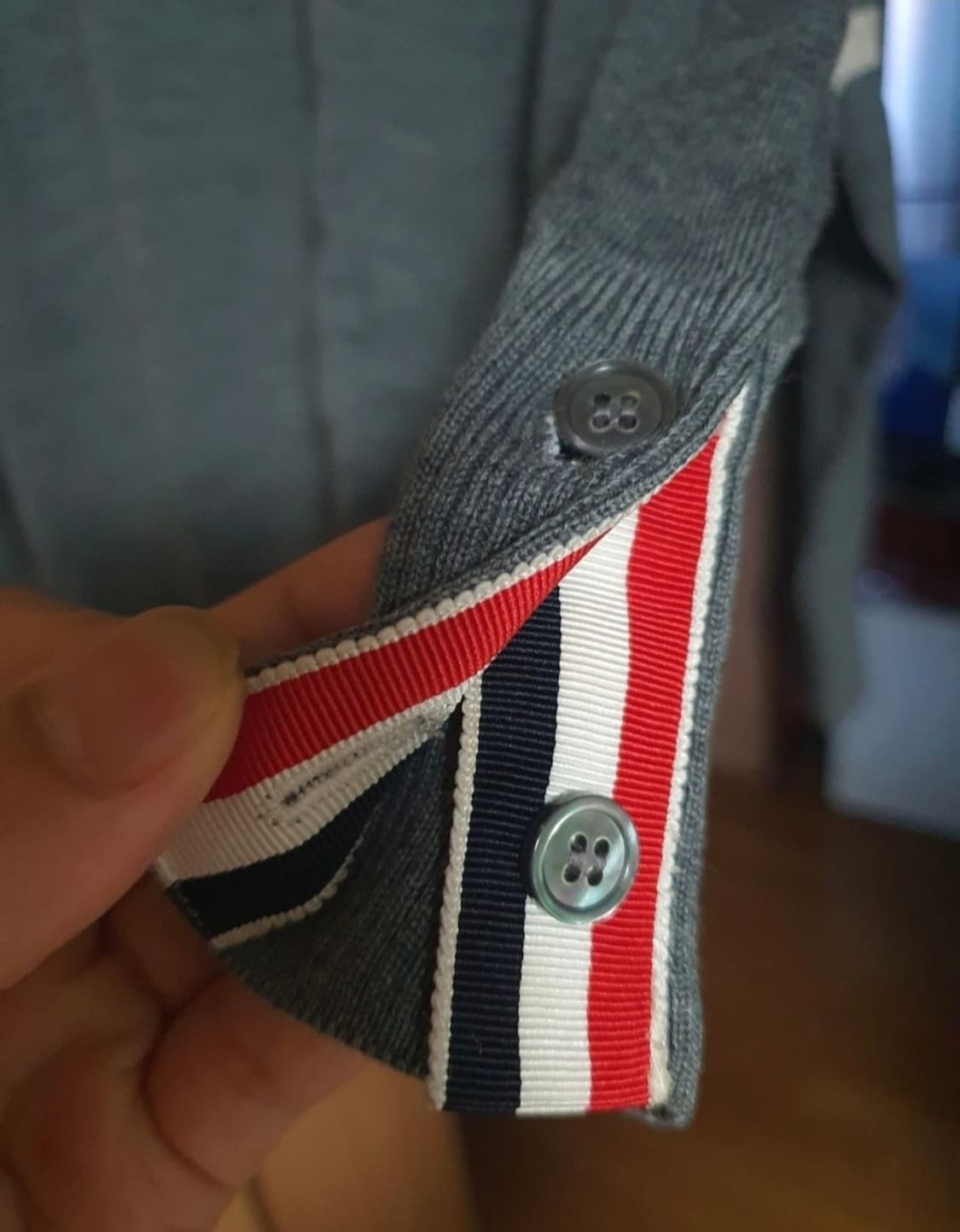 톰브라운 니트 3사이즈 상품이미지10