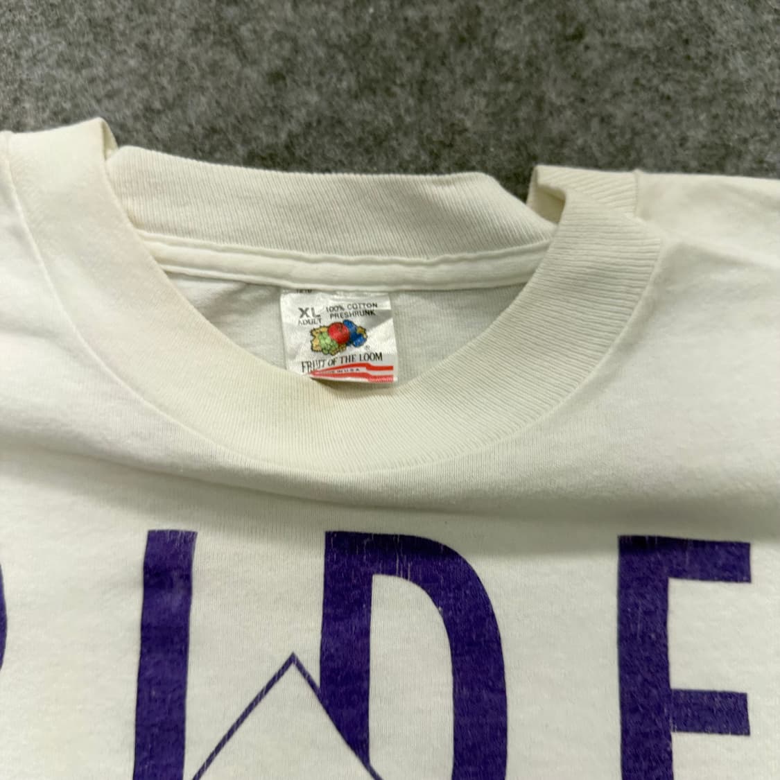 90s Vintage Fruit Of The Loom Tshirt 상품이미지5