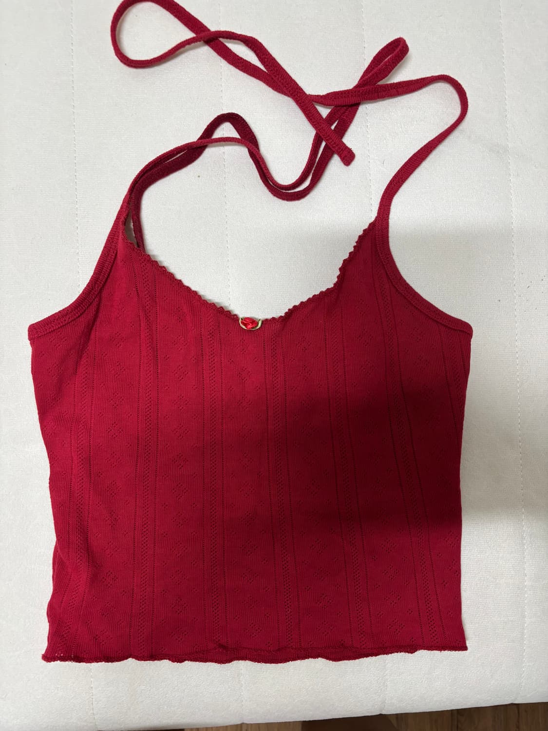 유희 EYELET SLEEVELESS RED 상품이미지4