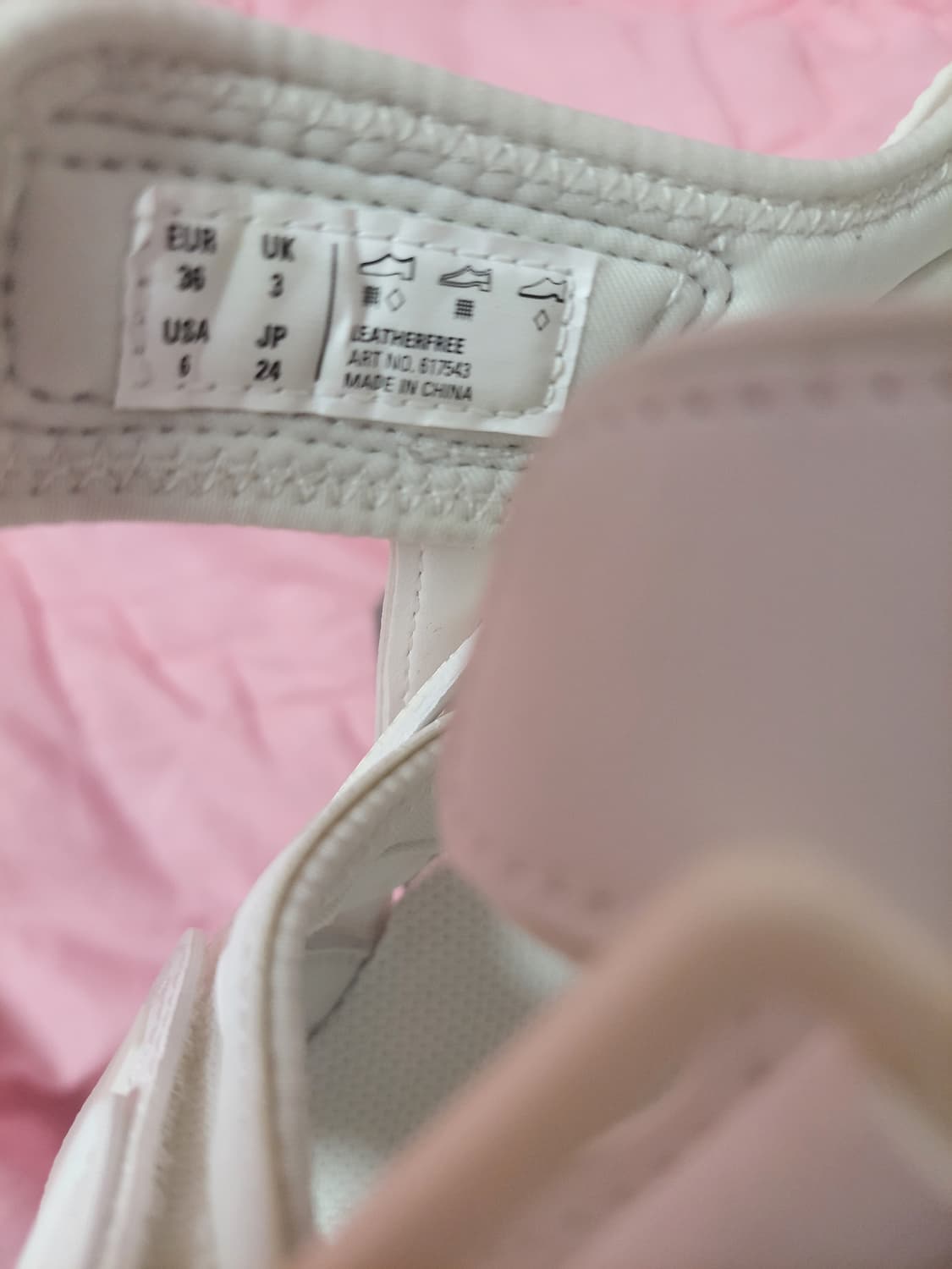 정품)급처미사용새상품!발렌시아가 트랙 샌들 36사이즈 1개남음! 상품이미지4