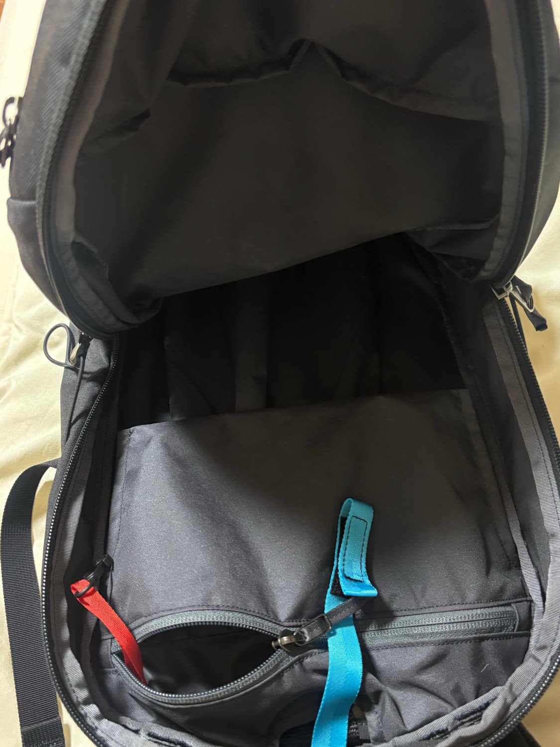 아크테릭스 맨티스 16 백팩 정품 상품이미지7