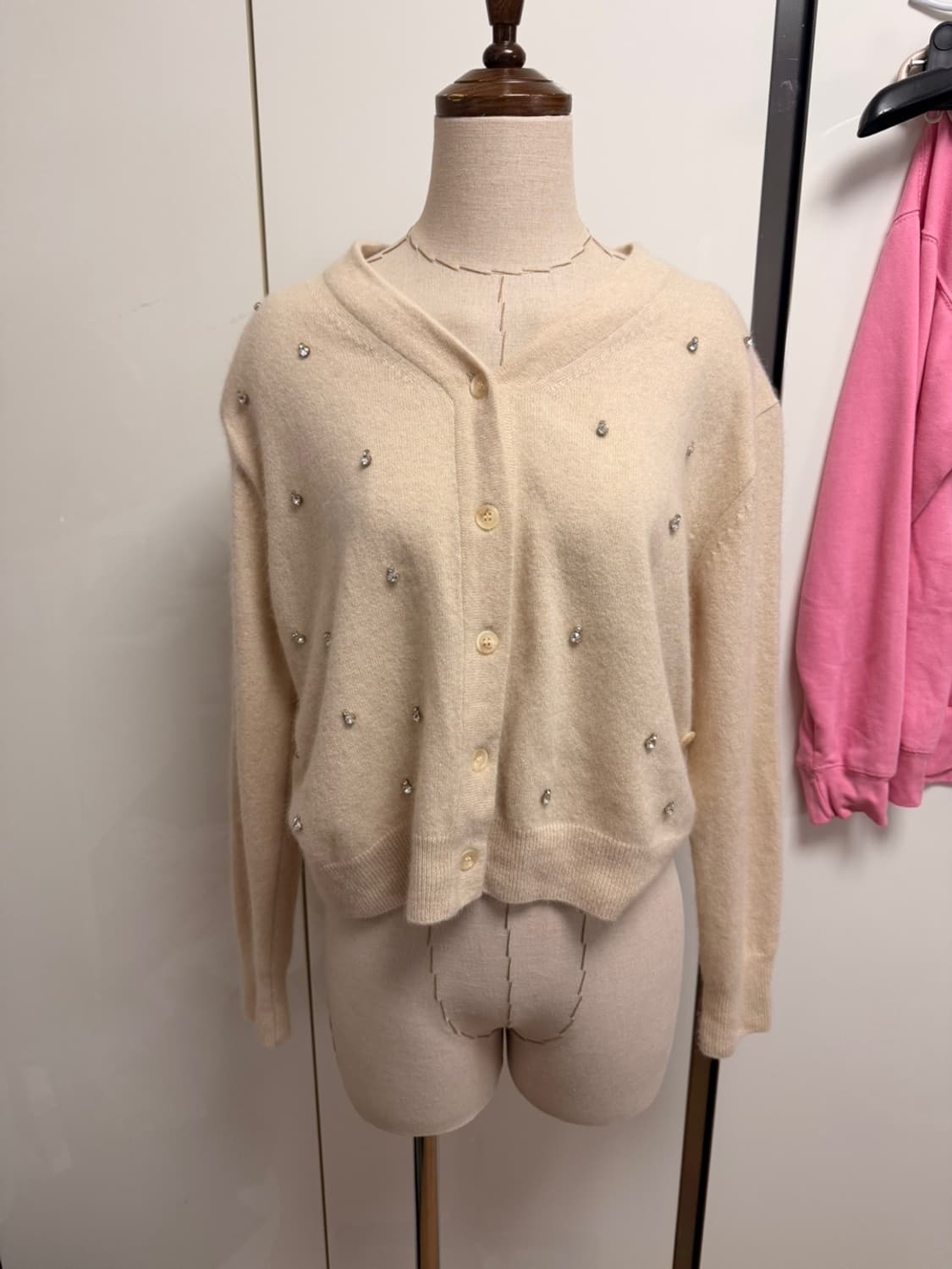 애프터홈파티 베이지 큐빅 포인트 가디건 봄가을가디건 상품이미지2