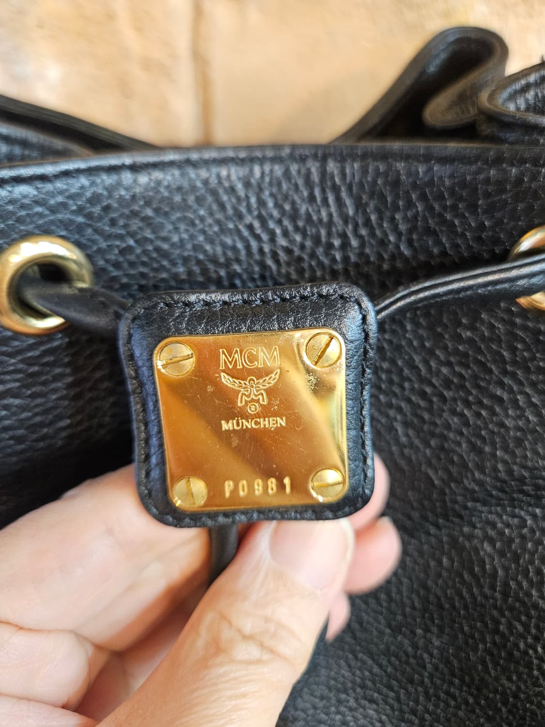 mcm 버킷백 상품이미지5