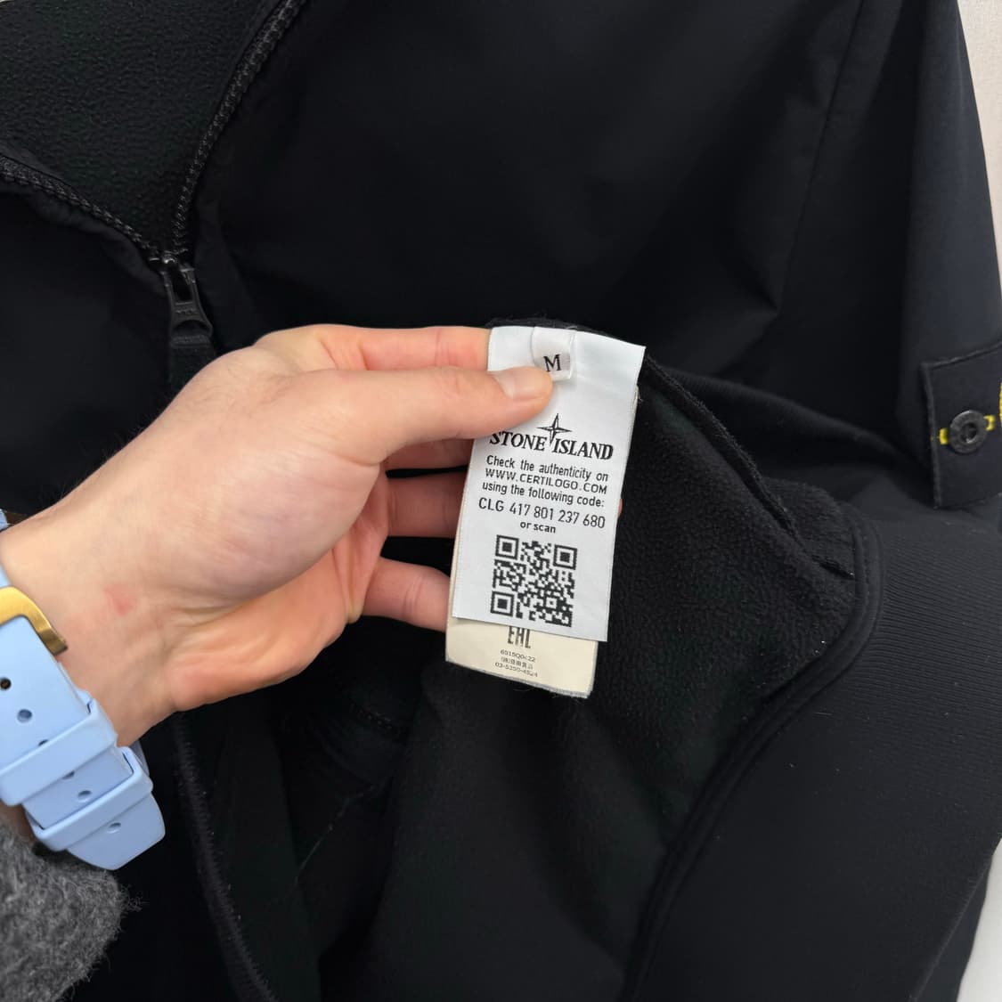 [M] 스톤아일랜드 소프트쉘 후드 바람막이 상품이미지4