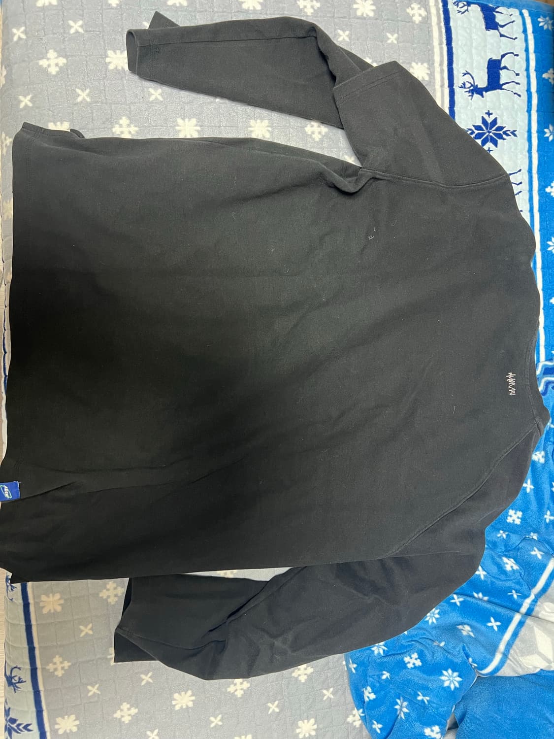 아더에러 롱슬리브 a2 상품이미지4