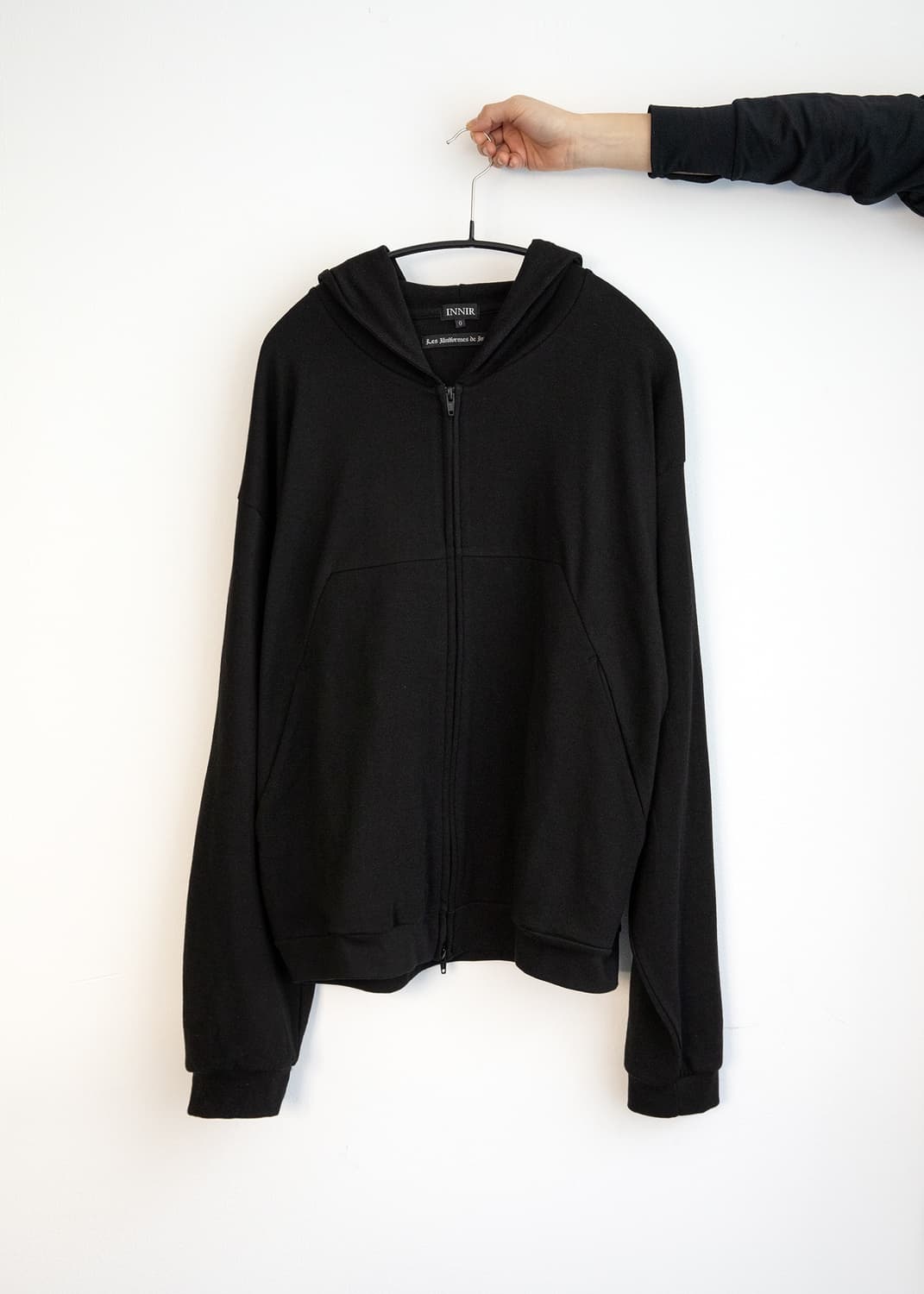 261 LIGHTWEIGHT ZIP HOODIE (BLACK) 상품이미지7