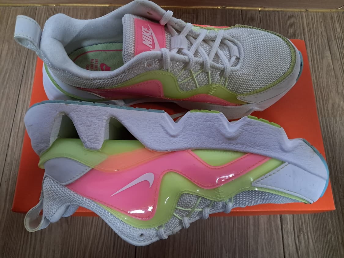 나이키 스니커즈 235 상품이미지4