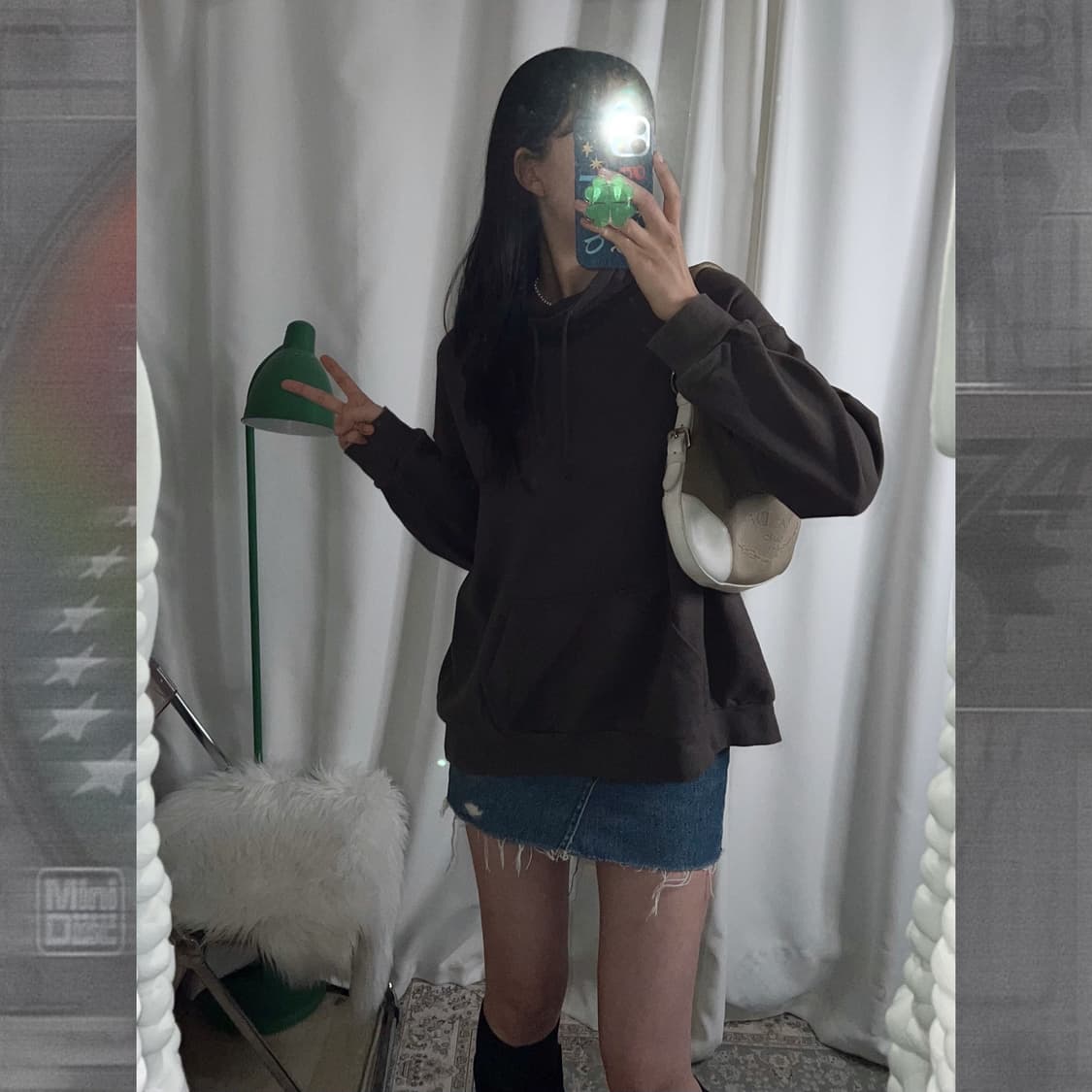 브라운 오버핏 하이넥 맨투맨 상품이미지2