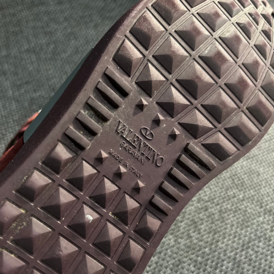 발렌티노 히든 스웨이드 스니커즈 40 상품이미지8