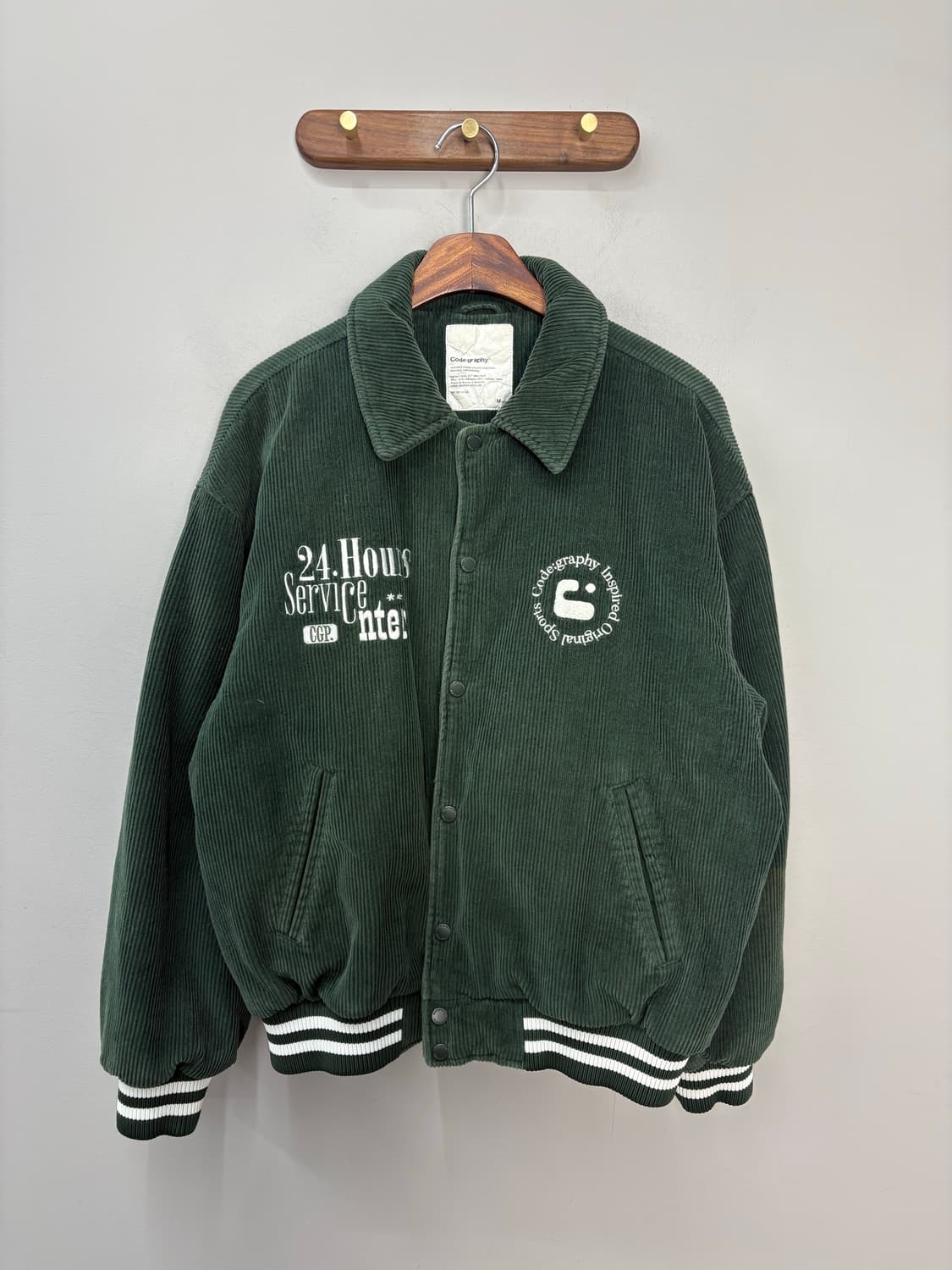 코드그라피 코듀로이 잉크심볼 바시티자켓 A3078 상품이미지2